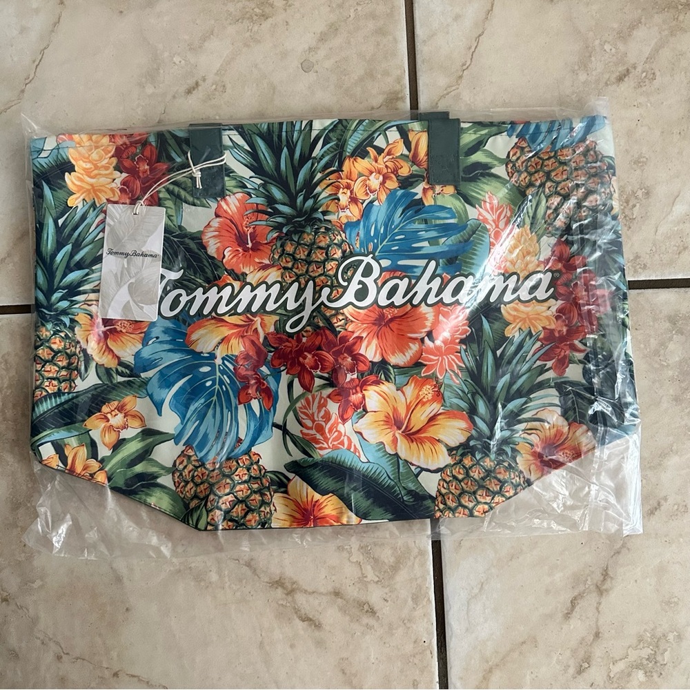 NWT Tommy Bahama Tropical Tote